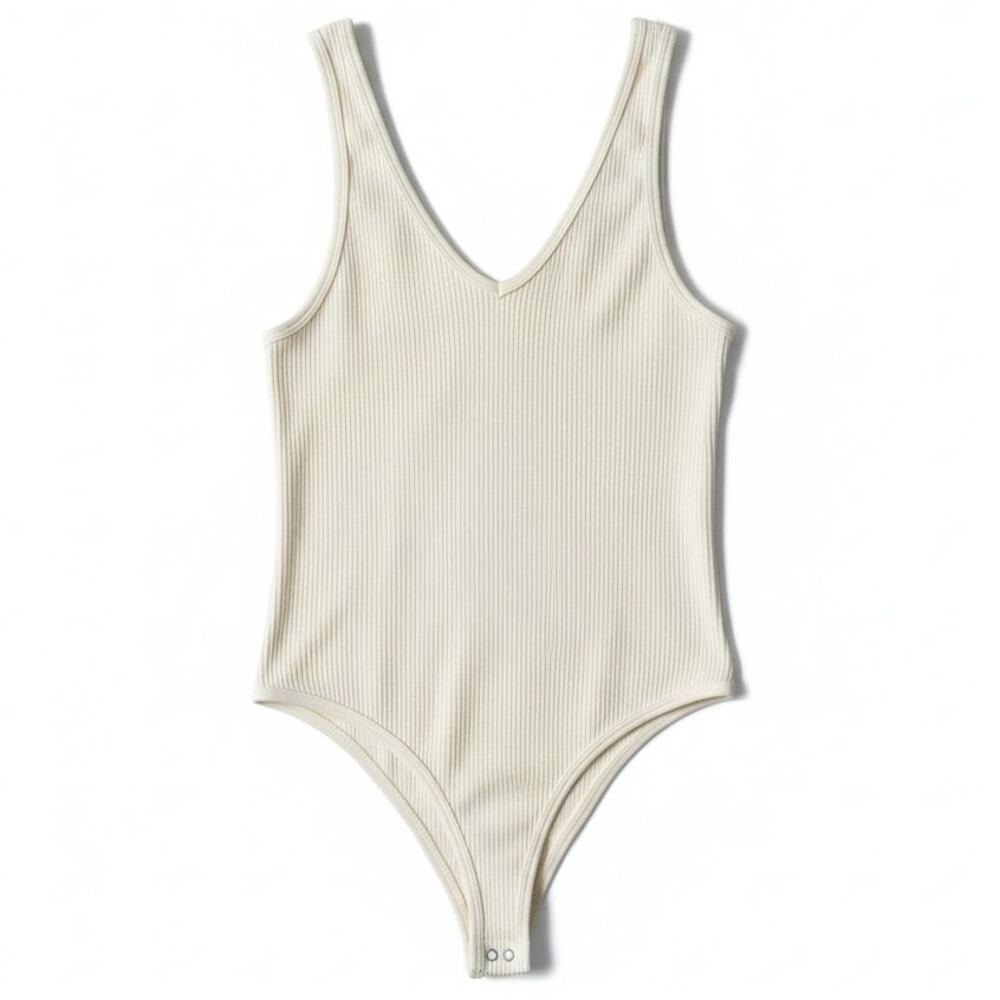 Gypsy And Jade Women Ribbed V-Neck Stretch Bodysuit Cream Small New